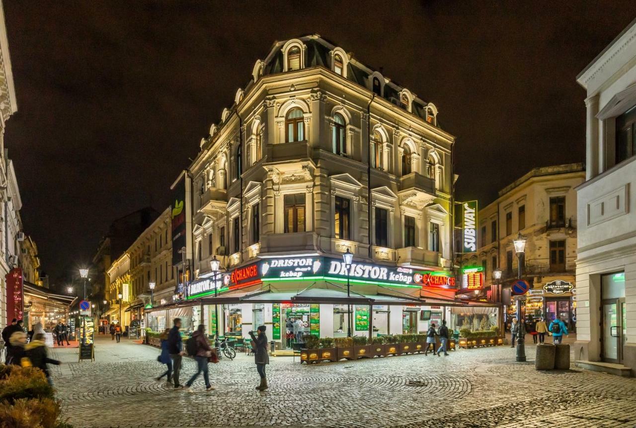 Апартаменты White Nights Of Old Town Бухарест Экстерьер фото